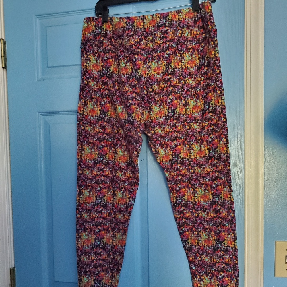 Lularoe TC leggings